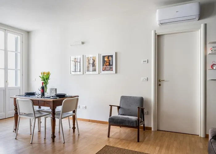 Officina7 Large Apartament *