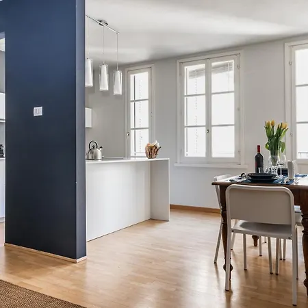 Officina7 Large Apartamento Parma