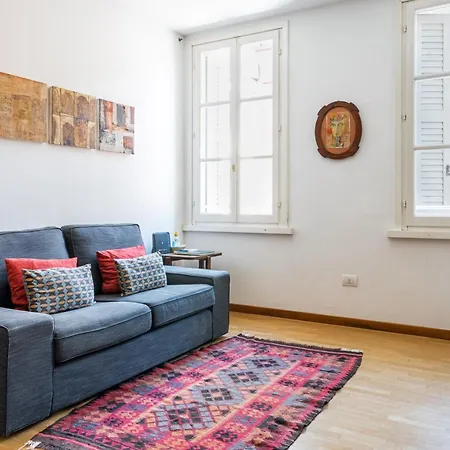 アパート Officina7 Large パルマ