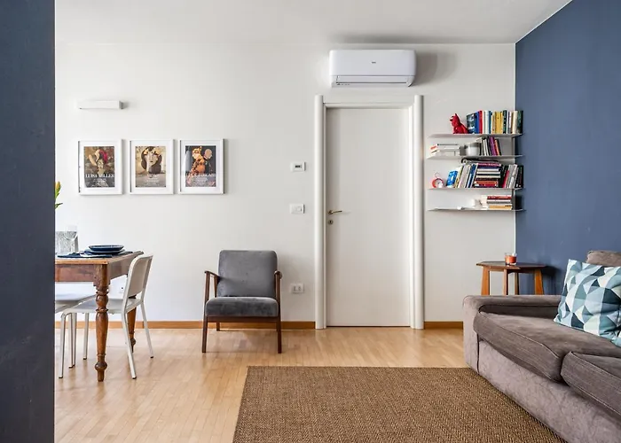 Officina7 Large Apartment