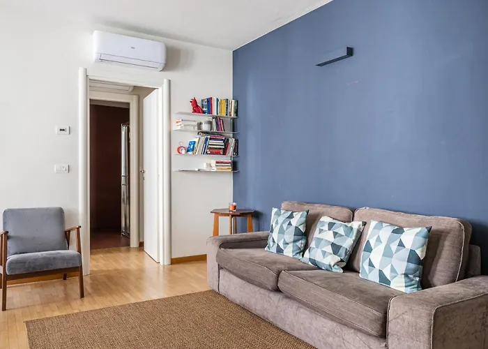 Officina7 Large Apartment