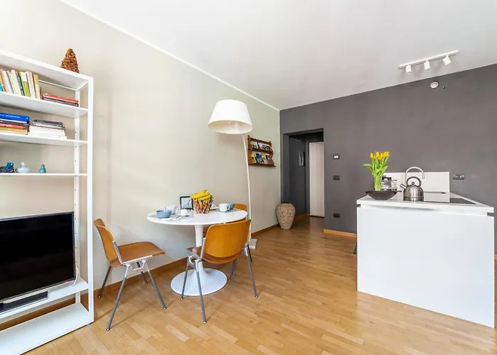 Officina7 Large * Parma